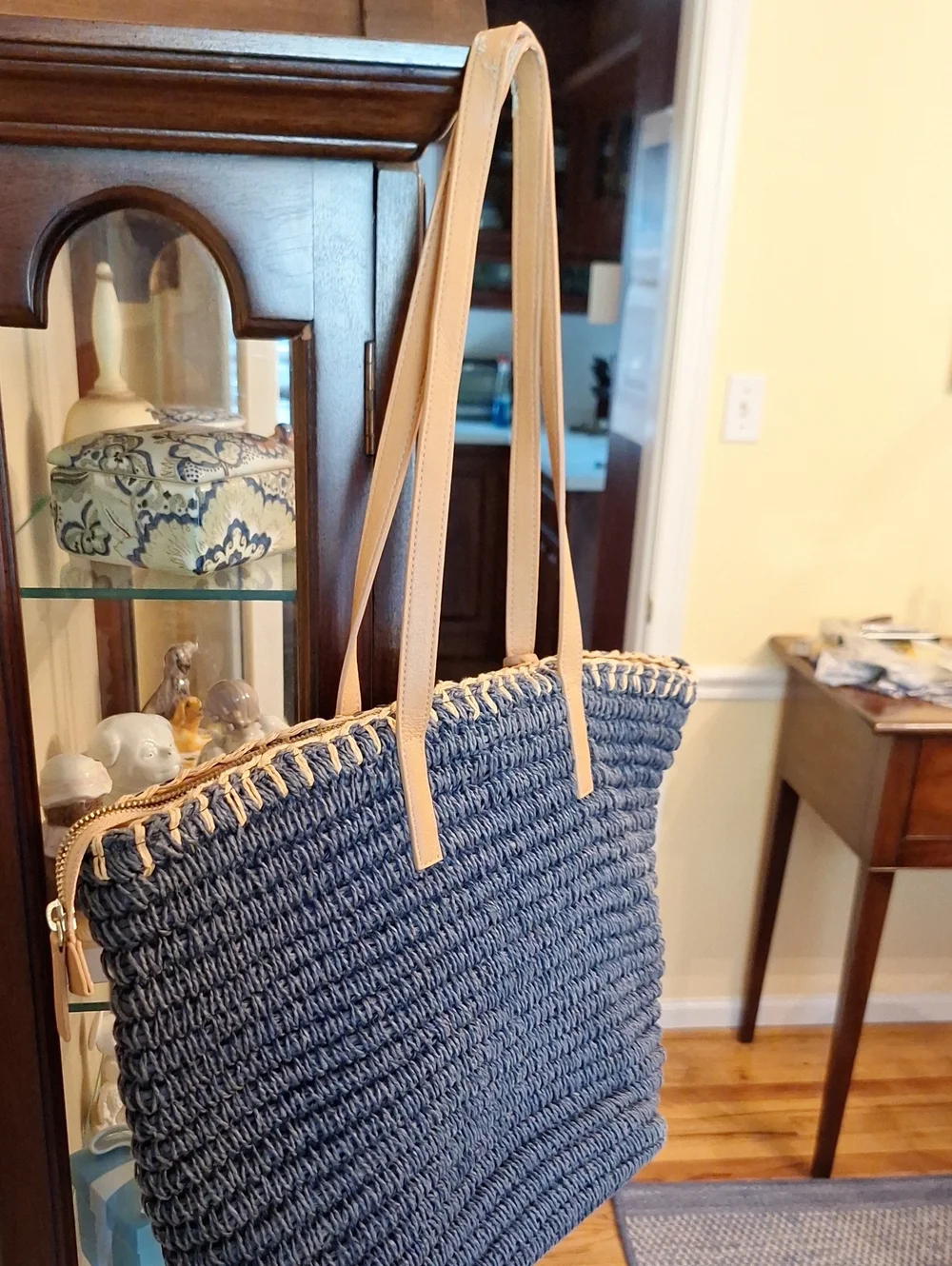Talbots Woven Navy Straw Tote Beach Bag with Tan Handles